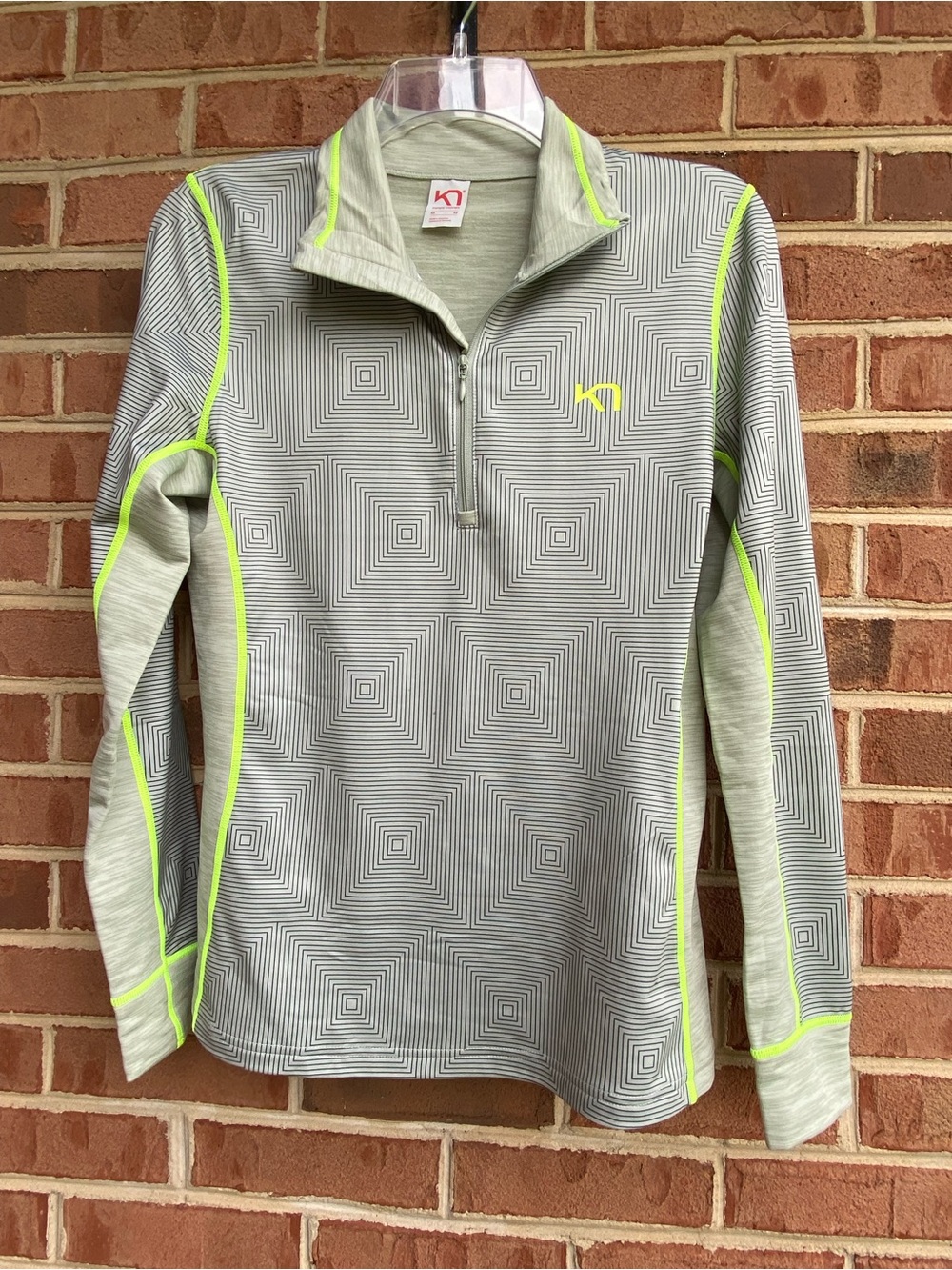 Kari Traa Sage Lune Half-Zip Top with Neon Yellow Trim